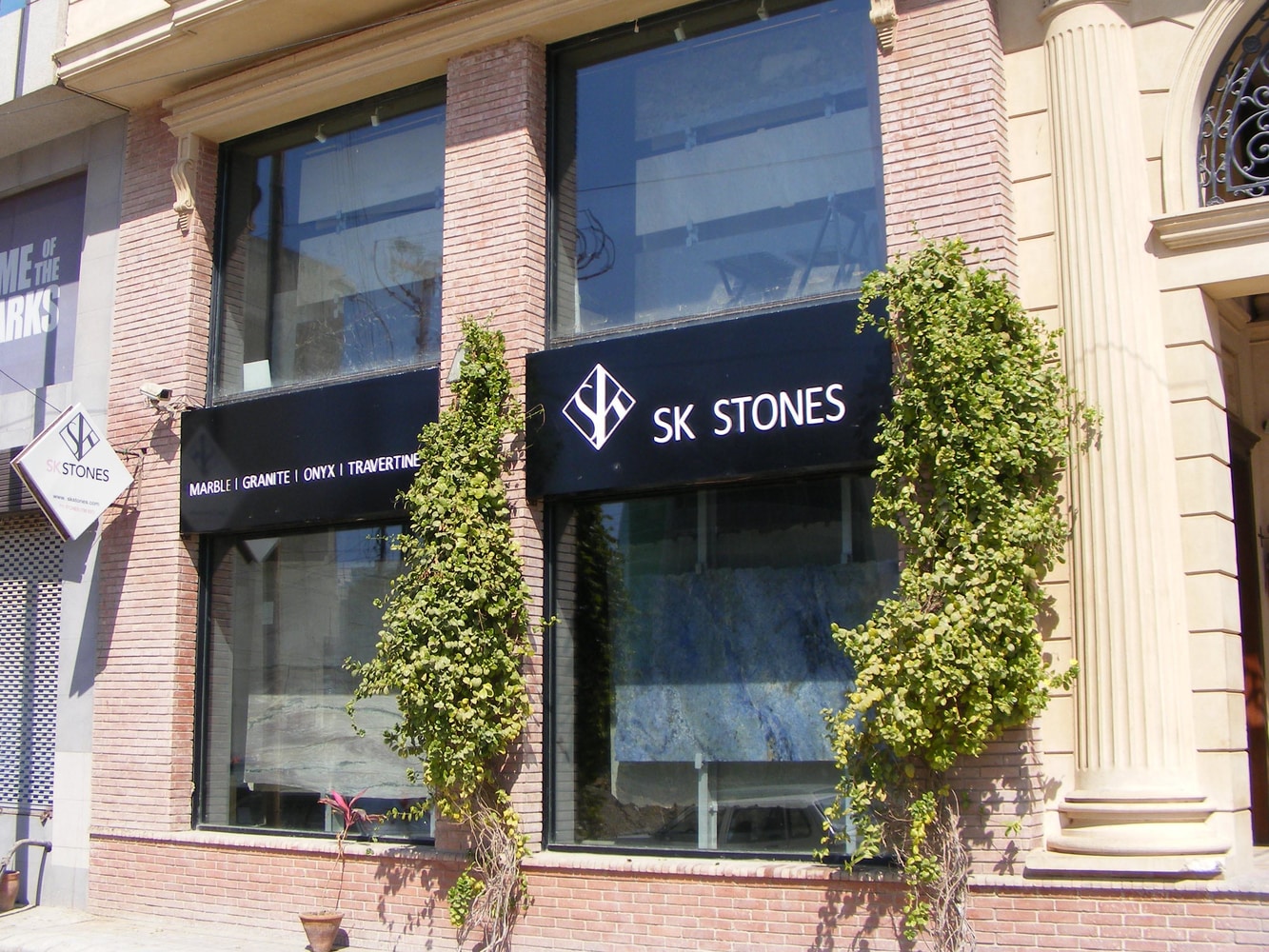 SK Stones Pakistan - Karachi Showroom Marble and Granite